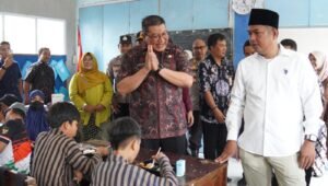 Dukung Progam Pemerintah Pusat, Wakil Bupati Malang Membuka Uji Coba Program Makanan Bergizi