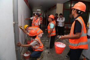 Ciptakan Akses Kerja, Puluhan Disabilitas Banyuwangi Dilatih Pertukangan