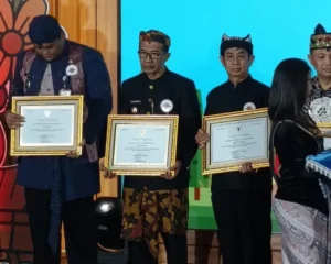 Bahasa Using Terus Hidup, Banyuwangi Sabet Penghargaan Revitalisasi Bahasa Daerah