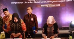Wakil Bupati Malang Teken Kerja Sama Strategis dengan Kabupaten Ponorogo di Ajang Sekartaji 2025 x Festival Bromo