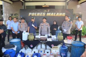 Produksi Minimal Keras Berjenis Arak, Di Bongkar Pihak Kepolisian Lewat Layanan 110