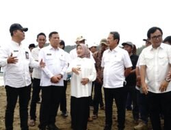 Menteri Kelautan & Wabup Malang Bahas Transformasi Nelayan Pujiharjo