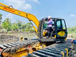 Setelah 12 Tahun, Sungai Wendit Kembali Dikeruk: Langkah Nyata Tugu Tirta Merawat Ekosistem dan Sumber Air