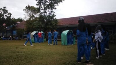 Semarak HUT ke-80 RI, Siswa SMAN 8 Tanjabtim Kompak Ikuti Lomba Agustusan