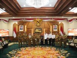 Audiensi di Grahadi, Jalan Ngambal – Selorejo – Krisik – Wlingi Resmi Naik Kelas Jadi Jalan Provinsi