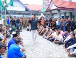 DPRD KOTA SUNGAI PENUH SAMBUT AKSI DEMONSTRASI MAHASISWA