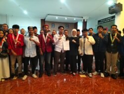 Puluhan Mahasiswa Datangi DPRD Malang, Tuntut Reformasi Polri hingga Kesejahteraan Guru