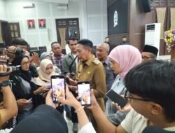 Walikota Wahyu Hidayat Jawab PU Fraksi DPRD Kota Malang, Ketua Dewan Soroti Bantuan Pendidikan hingga Polemik Pasar