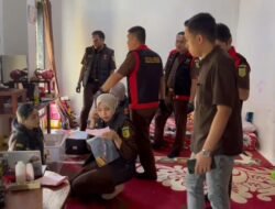 Kejari Sungai Penuh Geledah Dua Rumah Tersangka Kasus Korupsi Proyek PJU