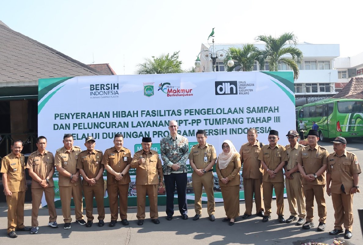 Apel Pagi, Bupati Malang Luncurkan Layanan Persampahan Kloter III dan Serahkan Fasilitas Pengolahan Sampah