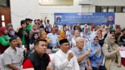 Warga Pondok Bambu Jakarta Timur, Diedukasi Waspada Pinjol dan Judol