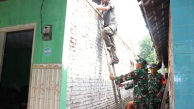 Satgas TMMD ke-126 Kodim 0816/Sidoarjo Bangun Rumah Warga di Desa Kedondong, Wujudkan Hunian Layak dan Kehidupan Lebih Sejahtera