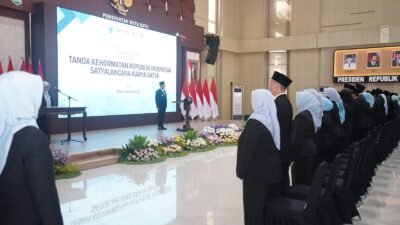 156 ASN Kota Batu Terima Penghargaan Satyalancana Karya Satya