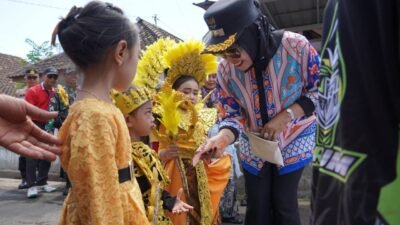 Wabup Sidoarjo Berangkatkan Pawai Budaya Desa Semambung Jabon