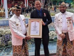 ASTON Inn Batu Raih Lencana Hakaryo Guno Mamayu Bawono Perak atas Inovasi Pengelolaan Sampah Berkelanjutan