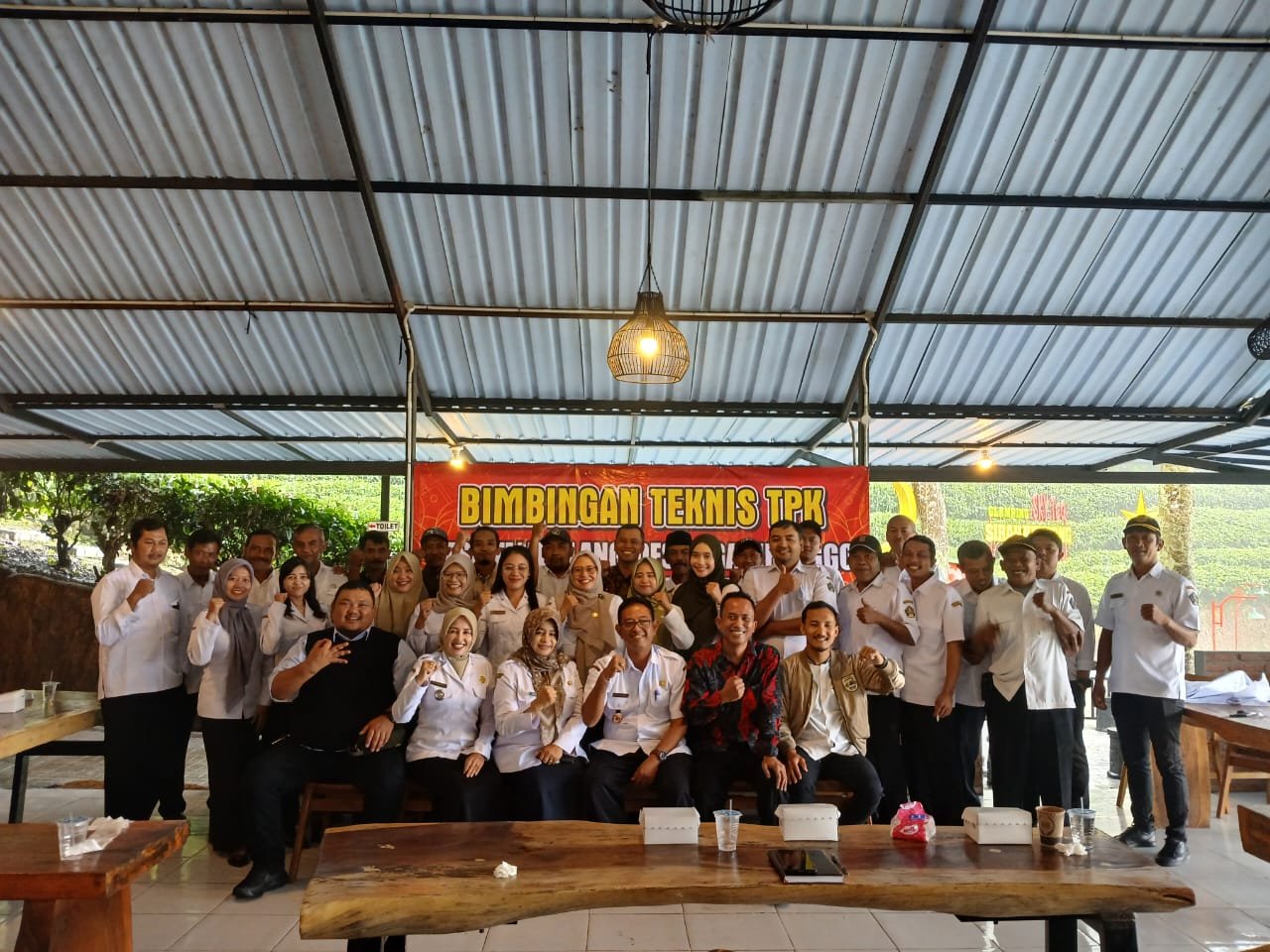 Bimtek TPK se-Kecamatan Wlingi Perkuat Peran Masyarakat dalam Pelaksanaan Pembangunan Desa