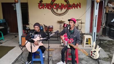 Kopi Embongan. Dari Secangkir Harapan, Musik, dan Keteguhan Difabel di Lereng Pujon
