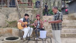 Cafe Taman Pinus Jalibar, Ruang Harmoni Alam dan Kreativitas Difabel di Kota Batu