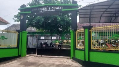 Dugaan Praktik Penjualan Seragam di SMAN 1 Cipatat, Diduga Langgar Surat Edaran Disdik Jabar