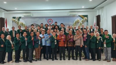 Hadiri Pelantikan IDI, Wabup Murison Dorong Profesionalisme dan Inovasi Layanan Kesehatan