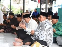 Wujudkan Wisata Religi Nyaman, Bupati Sidoarjo Benahi Makam Mbah Bungur