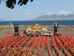 Gandrung Sewu 2025 Siap Guncang Banyuwangi, Ribuan Penari Bakal Menari di Pantai Marina Boom!