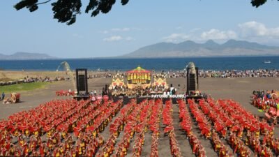 Gandrung Sewu 2025 Siap Guncang Banyuwangi, Ribuan Penari Bakal Menari di Pantai Marina Boom!