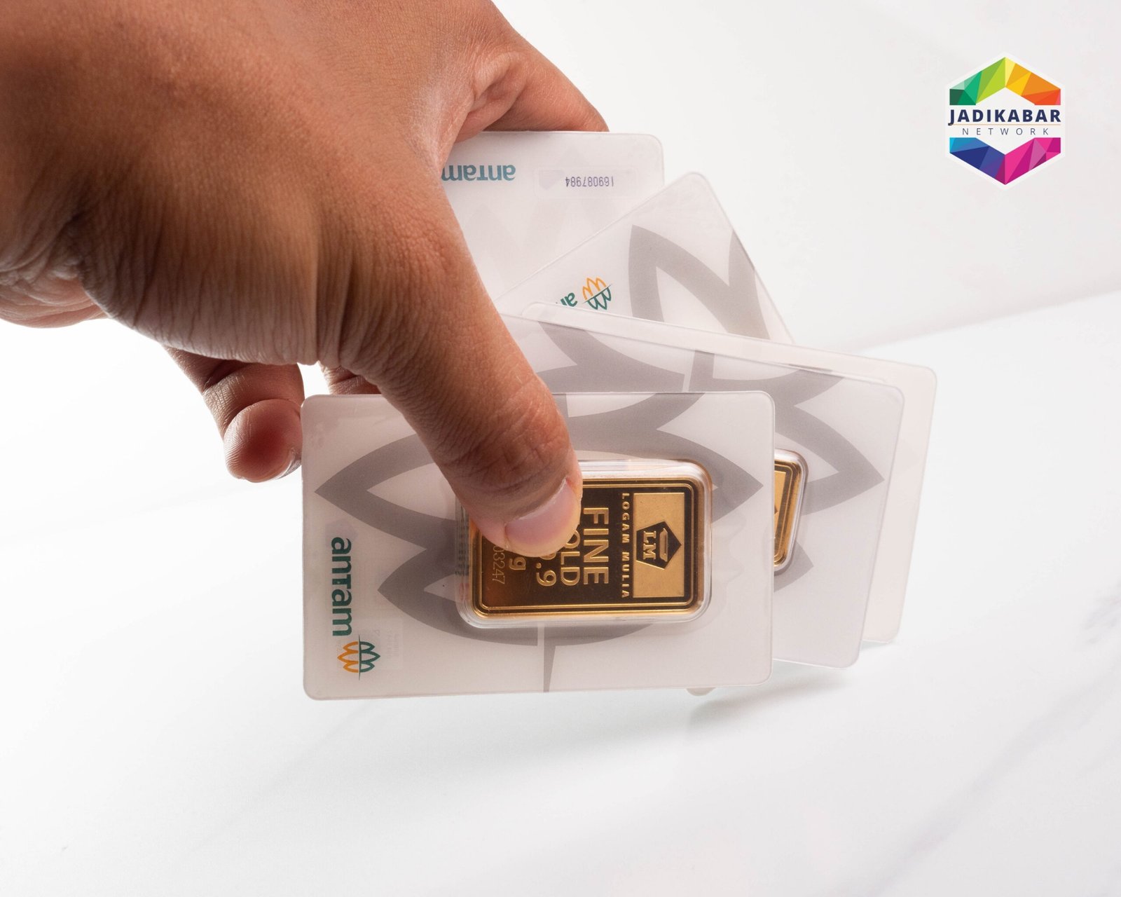 Harga Emas Turun, Saatnya Belanja Emas, Kawan!