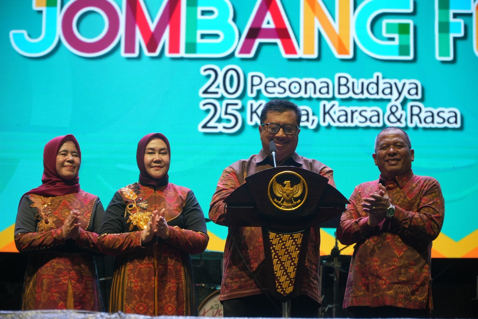 Malam Puncak Jombang Fest 2025, Semarak Kebersamaan dan Cinta Daerah