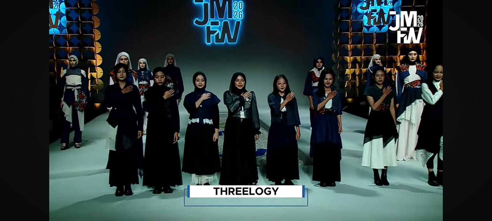 SMKN 3 Blitar Bawa “Threelogy” Memukau di Jakarta Moslem Fashion Week 2026