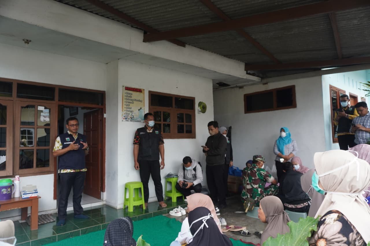 Dinkes Kota Batu Lakukan Skrining Kantong TBC di Kelurahan Temas