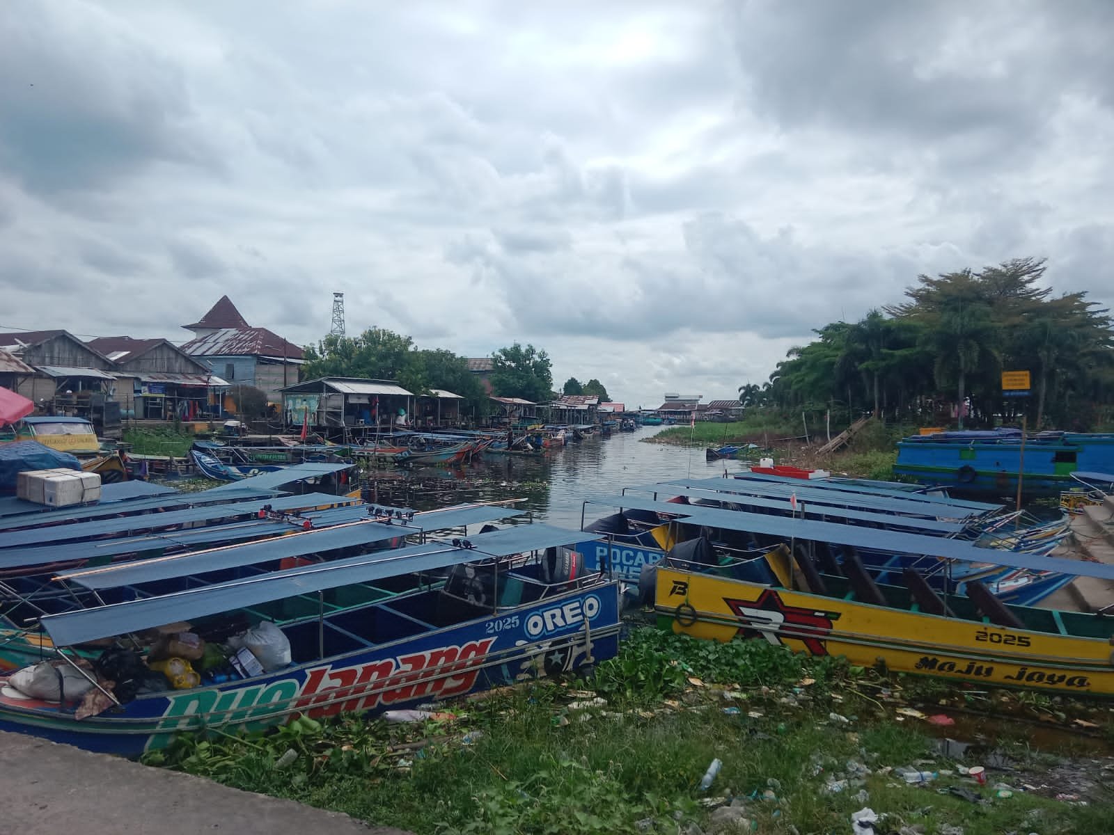 Suasana Pelabuhan dan Terminal Bus Tulung Selapan OKI Mulai Normal