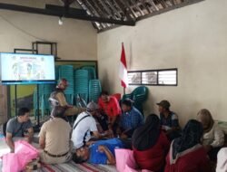 Dana Desa Hadirkan Pelatihan Pijat Refleksi, Warga Sumberasri Antusias Ikuti Praktik Langsung