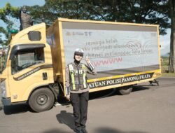 Satlantas Polres Malang Luncurkan “Zebratron”, Edukasi Tertib Lalu Lintas Lewat Videotron Keliling