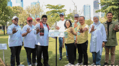 Wagub Rano Karno Tanam 40 Pohon Menteng, Ajak Kolaborasi “Rawat Masa Depan”