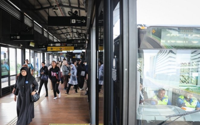 Bagi Pekerja Bergaji Rp.6,2 Juta Bisa Naik MRT, LRT, dan BRT Gratis, Ini Syaratnya