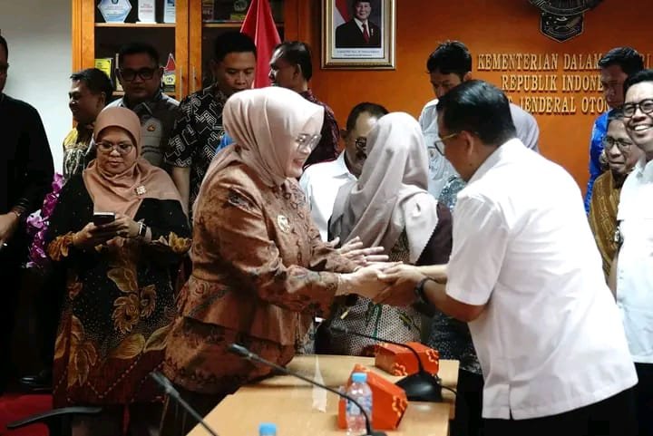 Perkuat Sinergi Pusat dan Daerah, Wabup Netta Bersama ASWAKADA Audiensi dengan Wamendagri Bima Arya