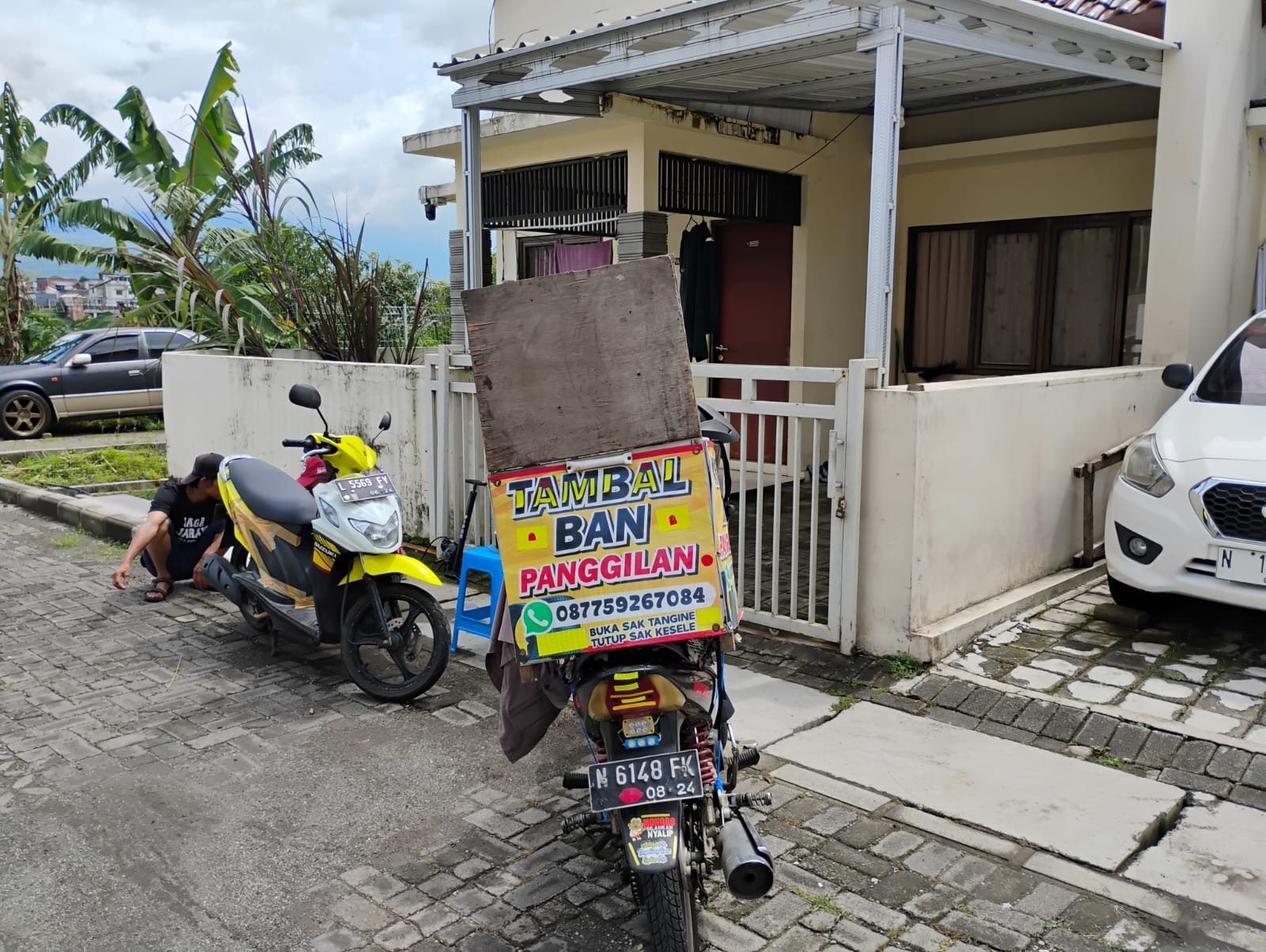 Sugianto, Tukang Tambal Ban Online Asal Batu