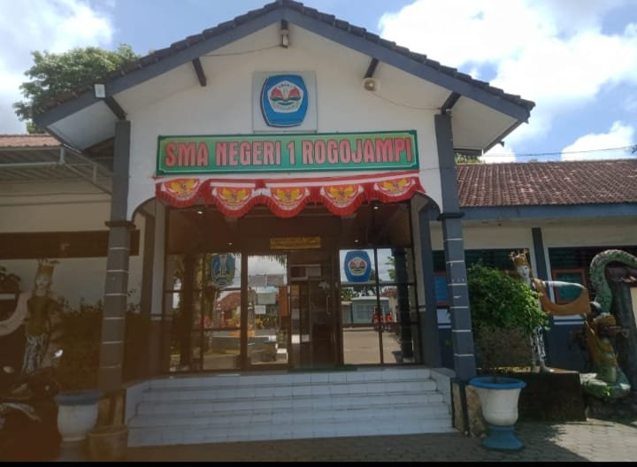 Wali Murid, Tokoh Masyarakat, dan LSM Soroti Pemilihan Komite Baru SMAN 1 Rogojampi, Rencana Adukan ke DPRD