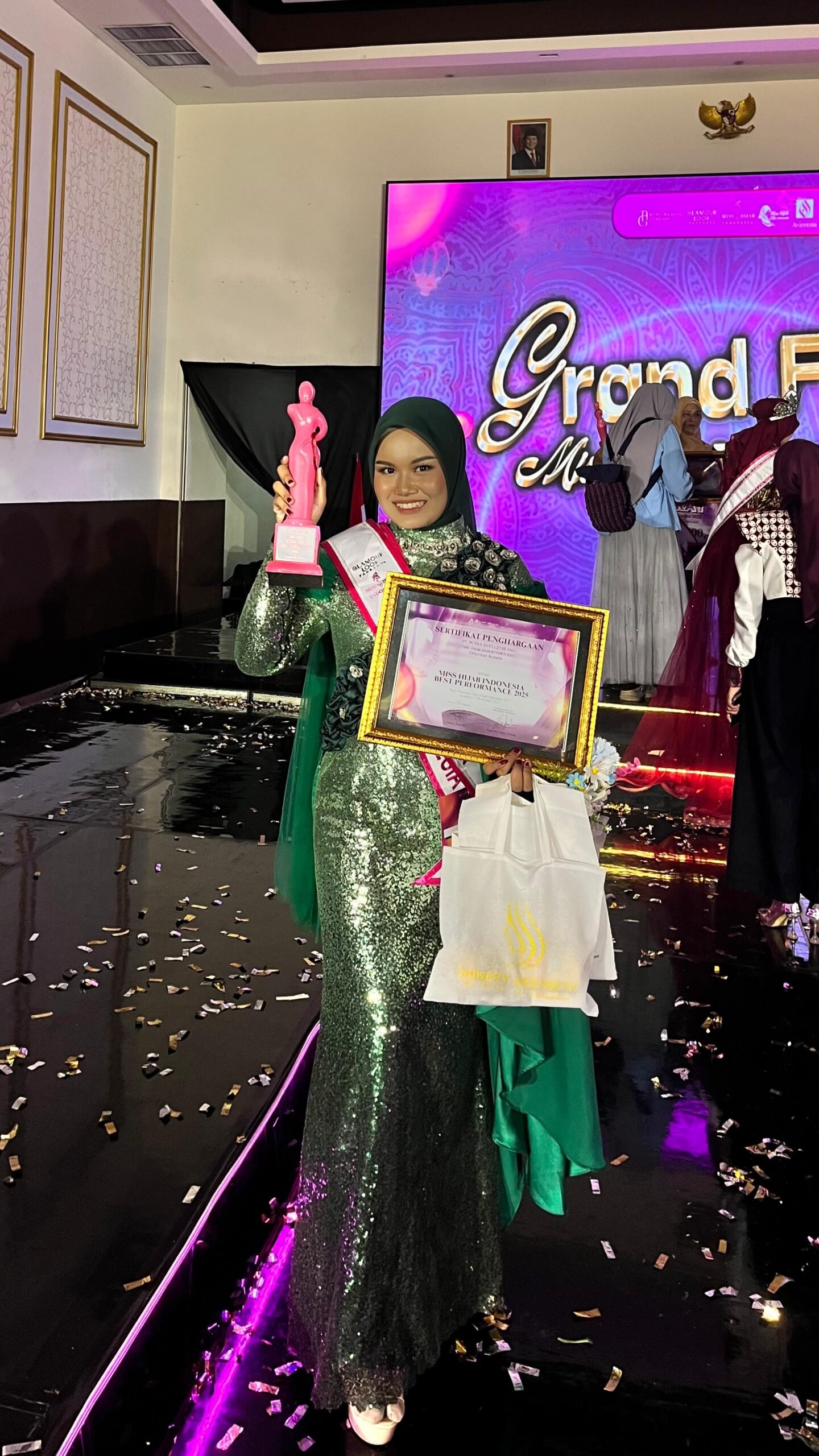 Ihwaluna Ramadhani Asal Bangkalan Perwakilan Jatim Raih Gelar Miss Hijab Tingkat Nasional