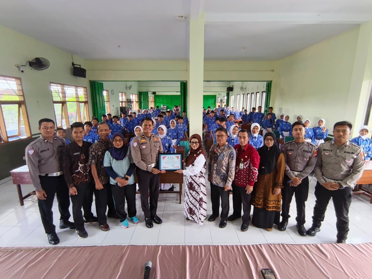 Satlantas Polres Malang Raih Penghargaan dari Diknas, Dinilai Konsisten Edukasi Keselamatan Lalu Lintas