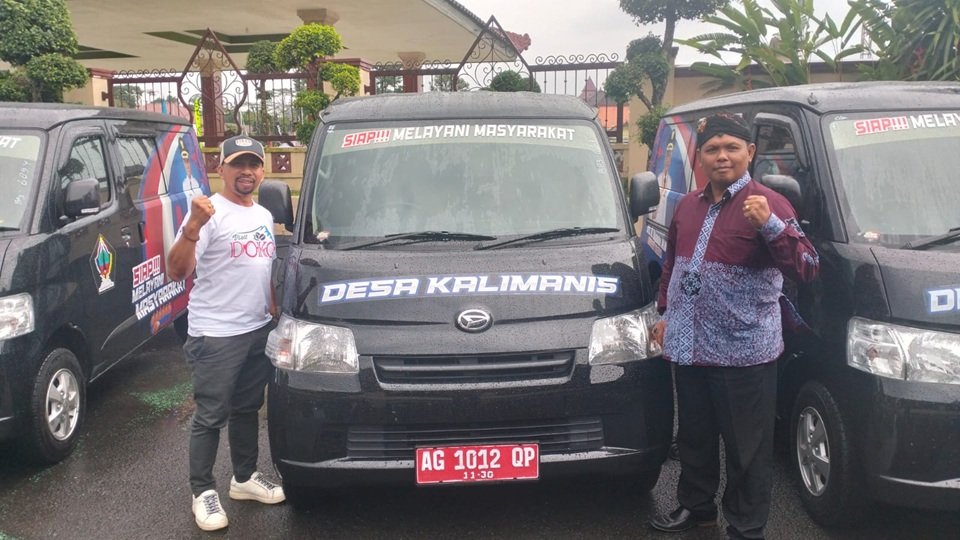“20 Desa Raih Mobil Dinas! Pemkab Blitar Apresiasi Desa Terbaik Lomba Desa 2025”