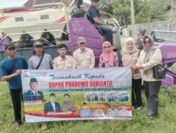 DPD TMI Way Kanan Salurkan Bantuan 1 Unit Combine dari Tani Bhakti Mulya 111