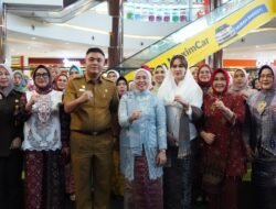 Puncak kegiatan Hari Ibu ke-97, Aprizal Hasyim: “Tak Ada Keberhasilan Tanpa Restu Ibu”