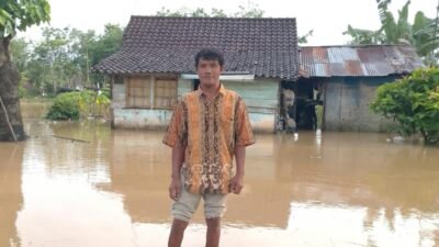 Rumah Tumiji Kembali Tergenang Akibat Musim Hujan, Warga Muara Burnai 2 Minta Perhatian Pemerintah