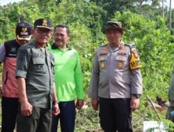 Perkuat Mitigasi Bencana, Polres Malang Gandeng Perhutani Tanam Ribuan Pohon di Donomulyo