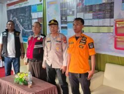 Kabag SDM Polres Ogan Ilir Lakukan Pengecekan Pos Pam Nataru 2025 di Desa Lorok