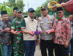 Geliat Ekonomi Desa: Bupati Bangkalan Resmikan Tretan Cafe dan Waterpark di Katol Barat