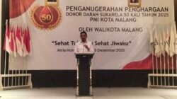 PMI Kota Malang Anugerahkan Penghargaan Pendonor 50 Kali