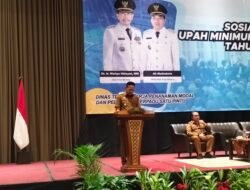 Wali Kota Wahyu Hidayat Sahkan Kenaikan UMK Malang 2026 Menjadi Rp3,7 Juta